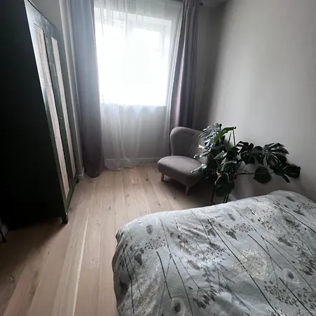 Cozy Room Canada Water